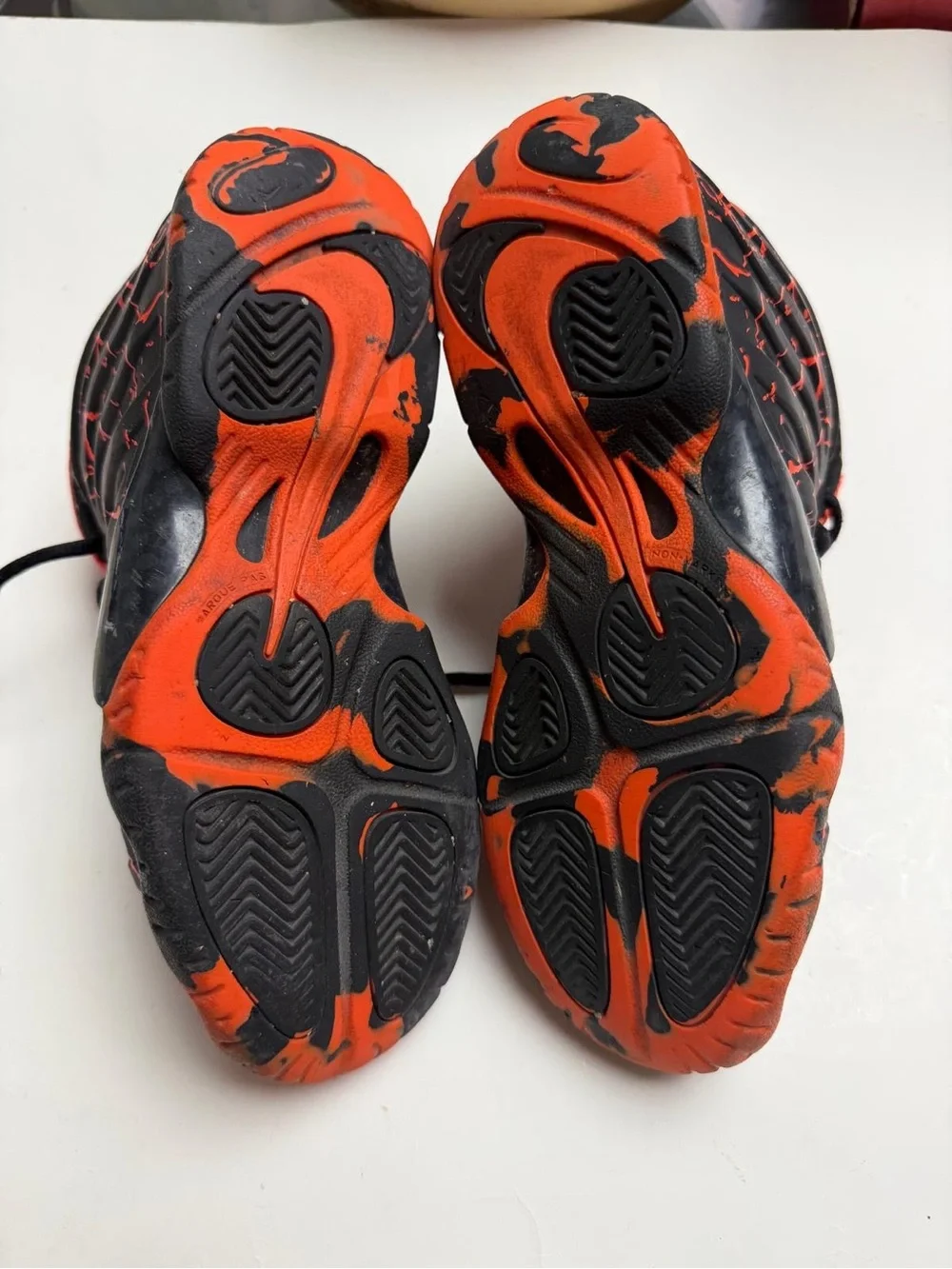 Nike little posite one Black & Orange Athletic Sneakers shoes size 4y